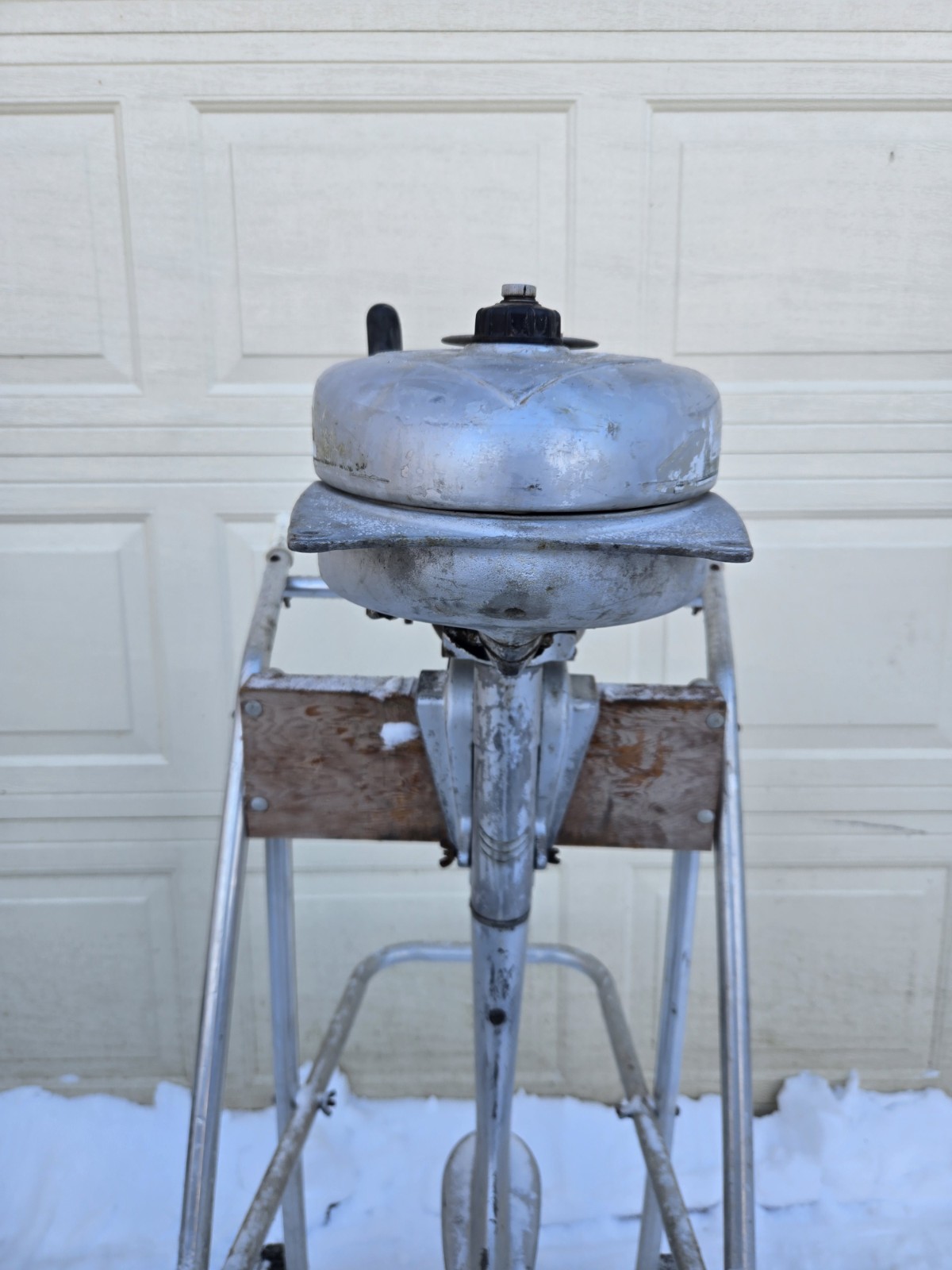 Antique 1941 Evinrude 4371 Sportwin 3.3hp Outboard Boat Motor Turns Over & Spark