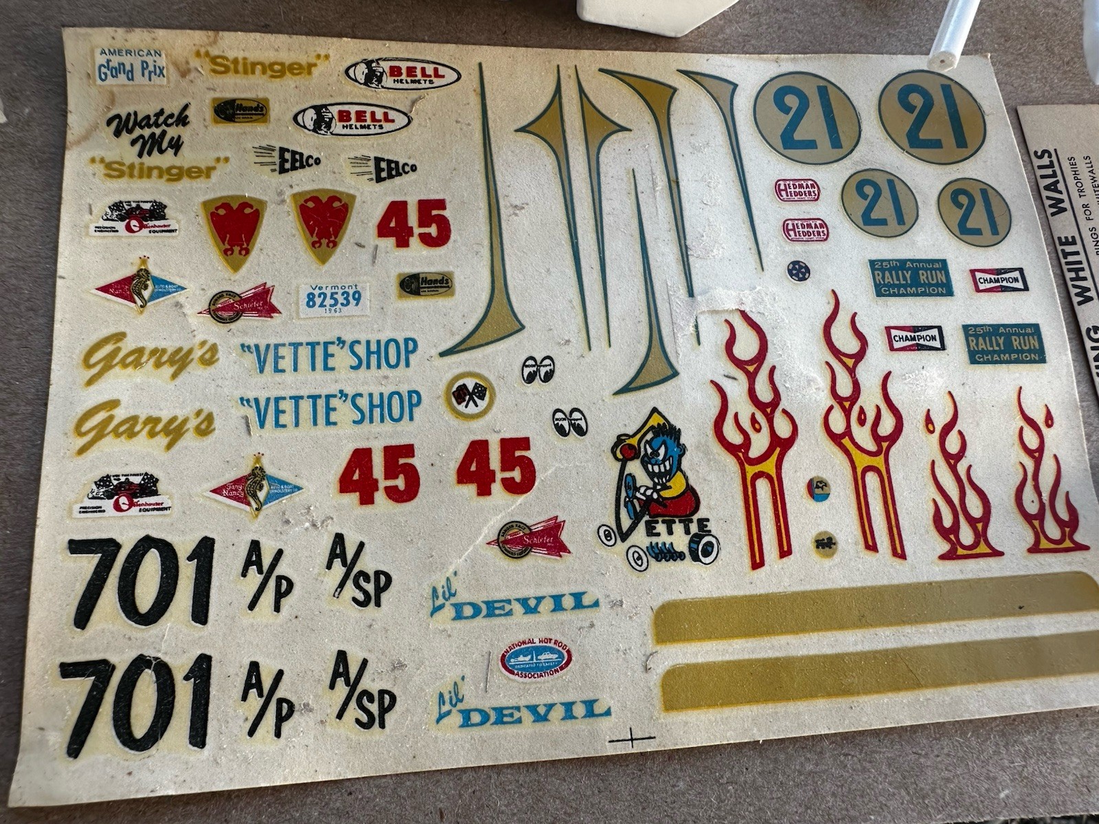 KIT#1-VINTAGE AMT '63 CUSTOMIZING KIT CORVETTE CONVERTIBLE 06-913-149