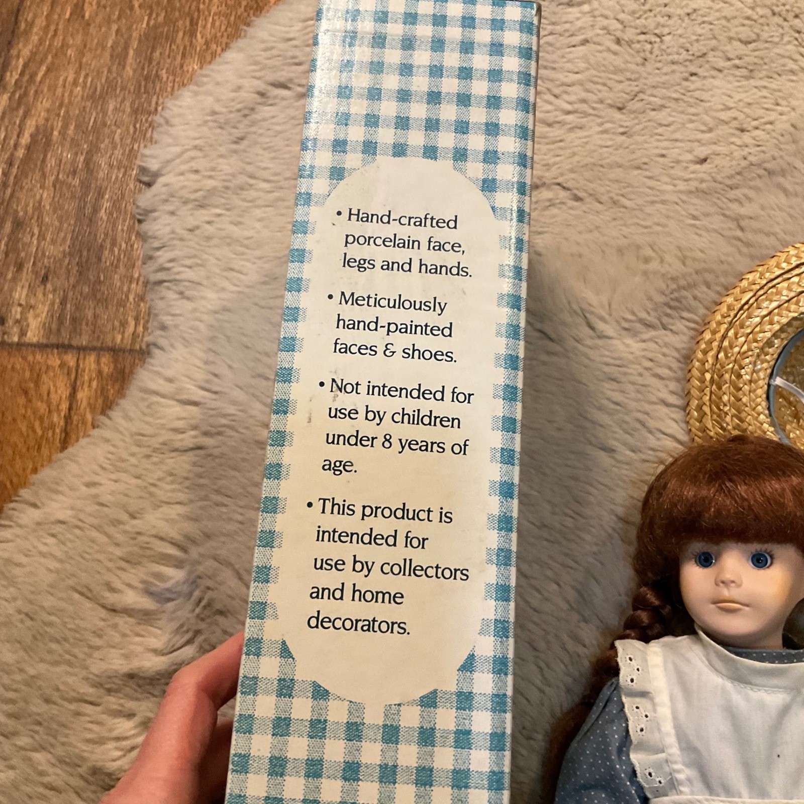 Country Collection 16" Pocelain Doll Kelsey D-60 Heritage Mint 1989