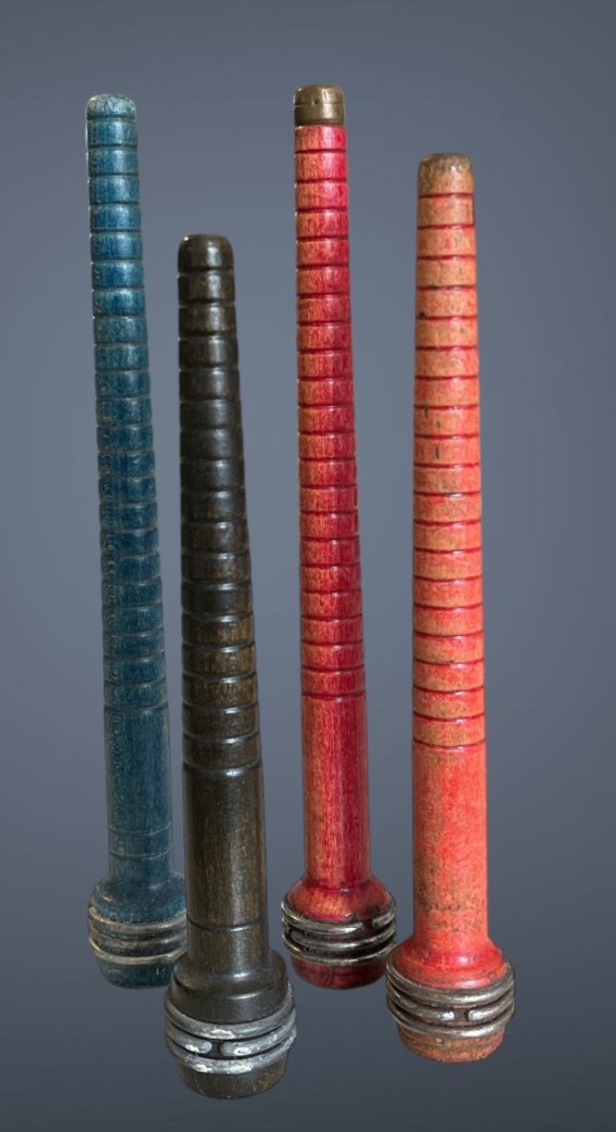 4 Vtg Wooden Textile Mill Thread Bobbins Spindle Multiple Colors Farmhouse Decor