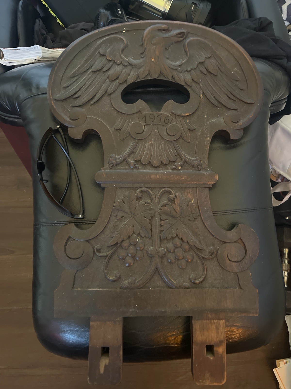 Antique 1916 Carved Wooden Eagle & Grapevine Panel – Furniture Crest Decorative