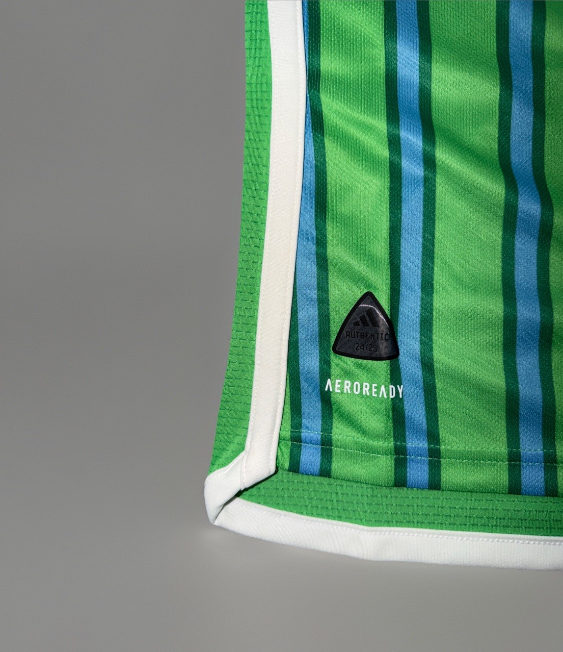 24-25 Adidas Men’s Seattle Sounders Authentic Version Home Soccer Jersey XS