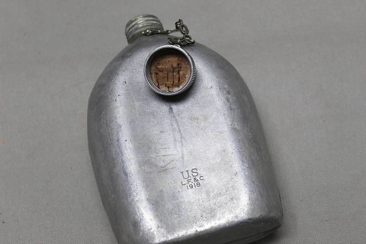 US WW1 Canteen w/Cover Motor Transport Marked . FLU5055