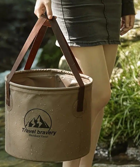Camping Bucket Foldable 5 Liter Water Bucket Light and Portable