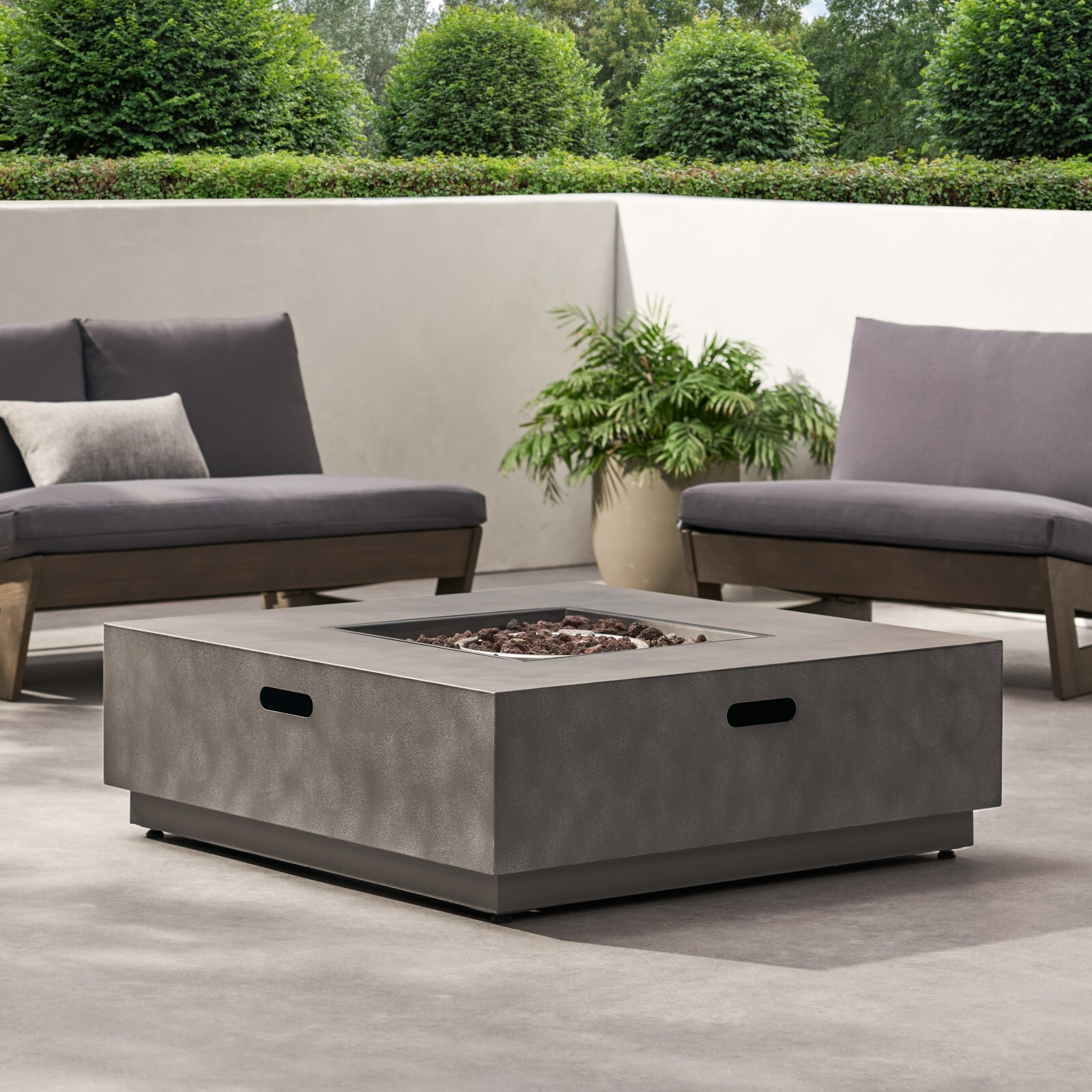 Jasmine Outdoor 50,000 BTU Square Fire Pit (No Tank Holder)