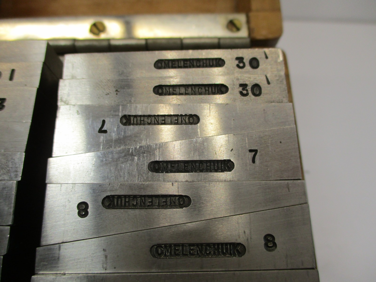 (22) Pc Angle Block Set OMELENCHUK 1° - 30° in Pairs Hard Ground Wood Case EC