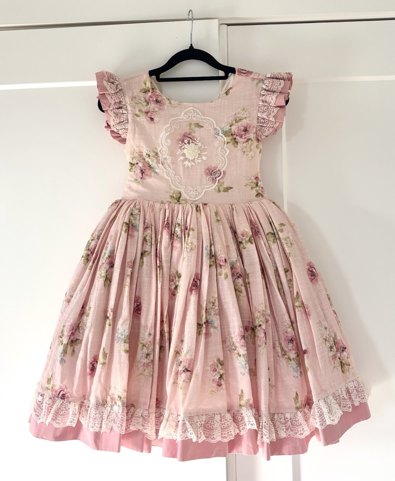 Dollcake Her Rose Garden Dress with garden Bag Size 9