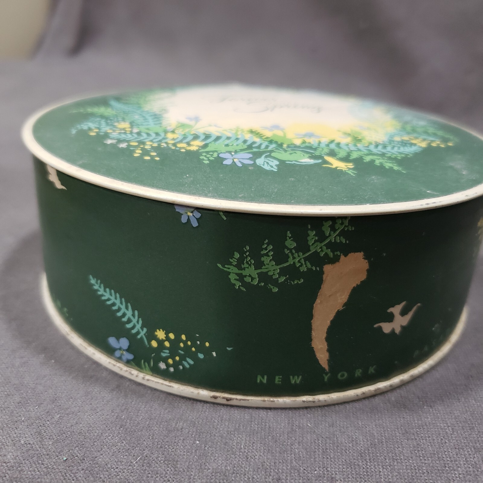 Vintage Dusting Powder Boxes Lot of 5 Advertising Vanity Collectibles 1940s 50s