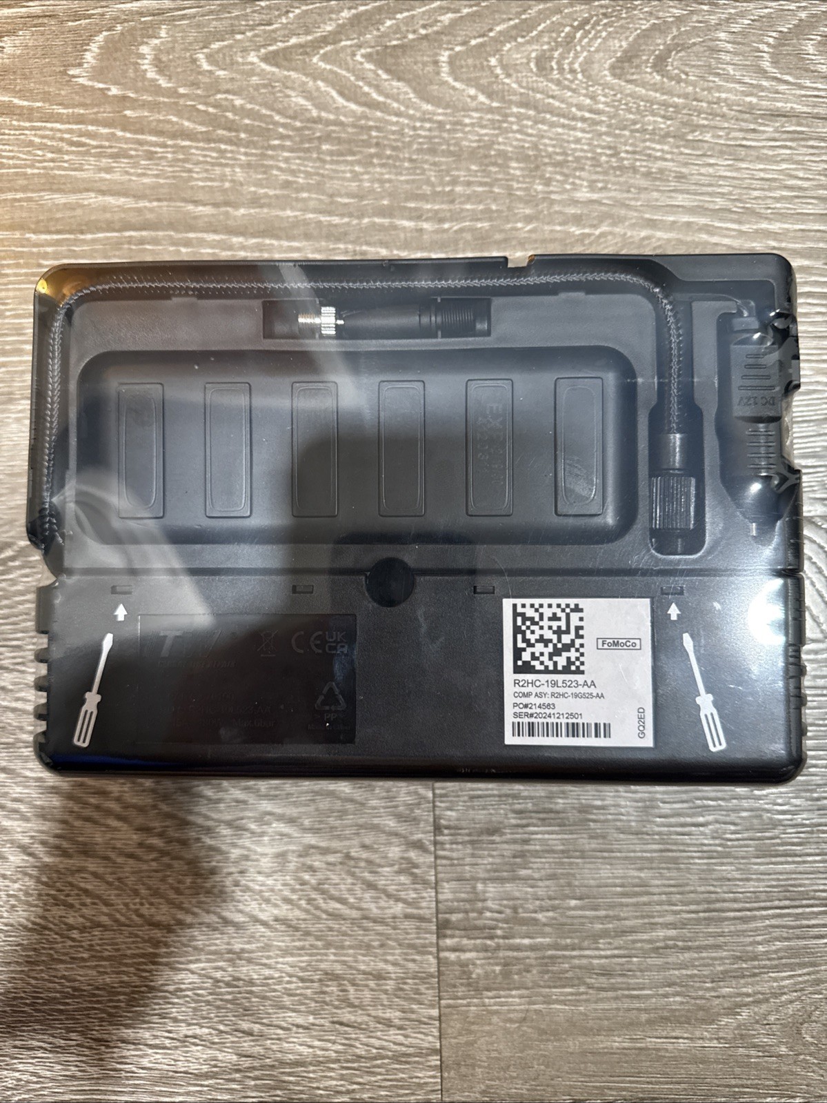 New Ford Tire Mobility Kit With Compressor and Sealant