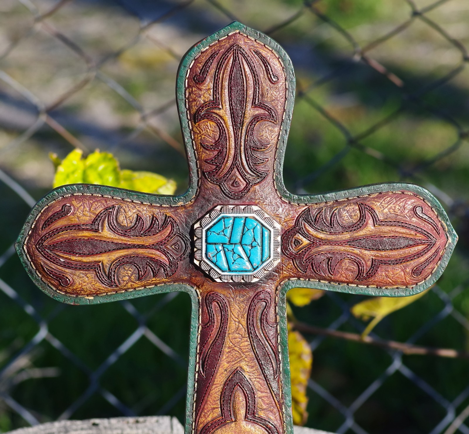 VINTAGE Large 19" CROSS Wall Hanging Southwestern Cowboy