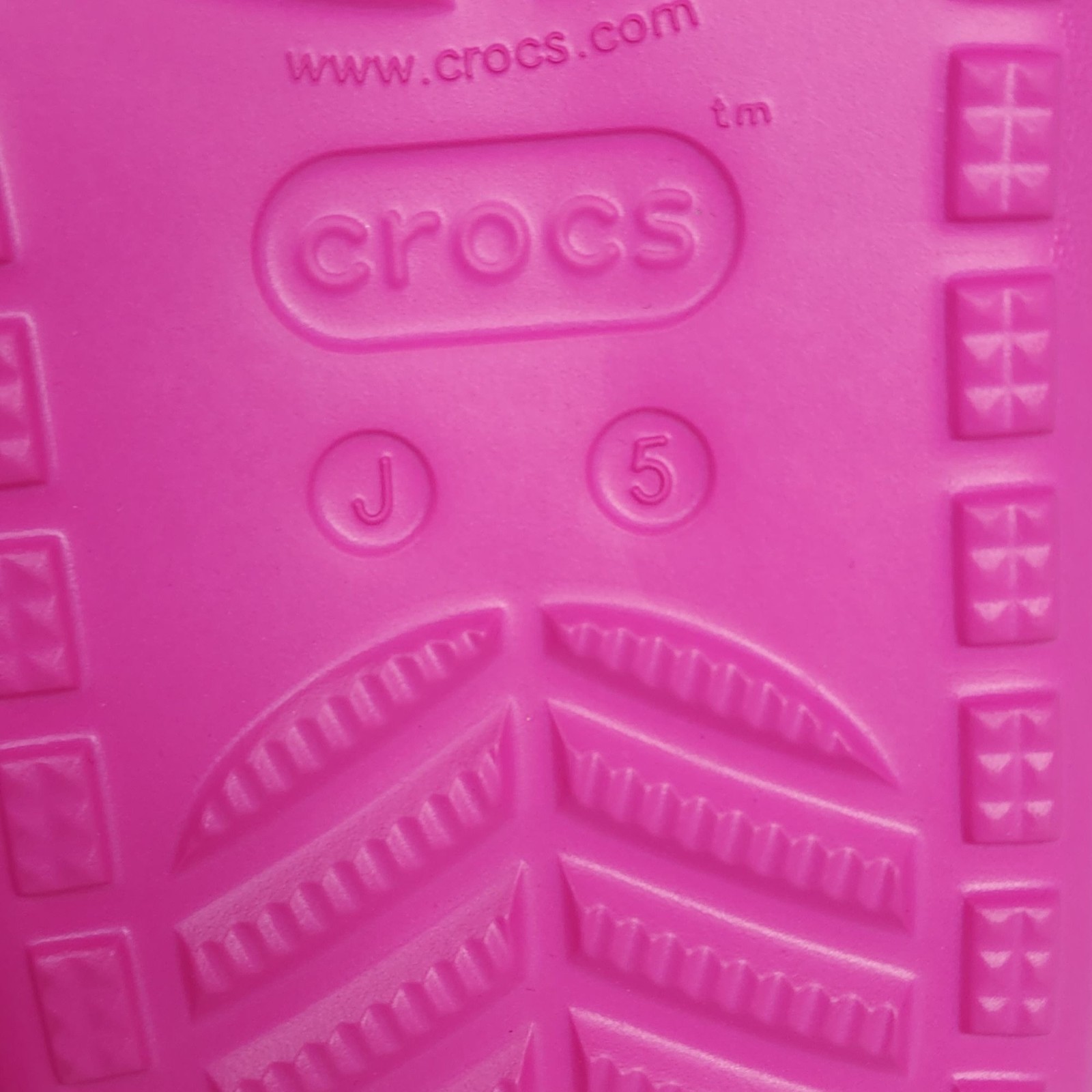 Crocs Classic Spring Jibbitz Clogs Kids Size J5 Pink Palm Trees 1.5" Platform