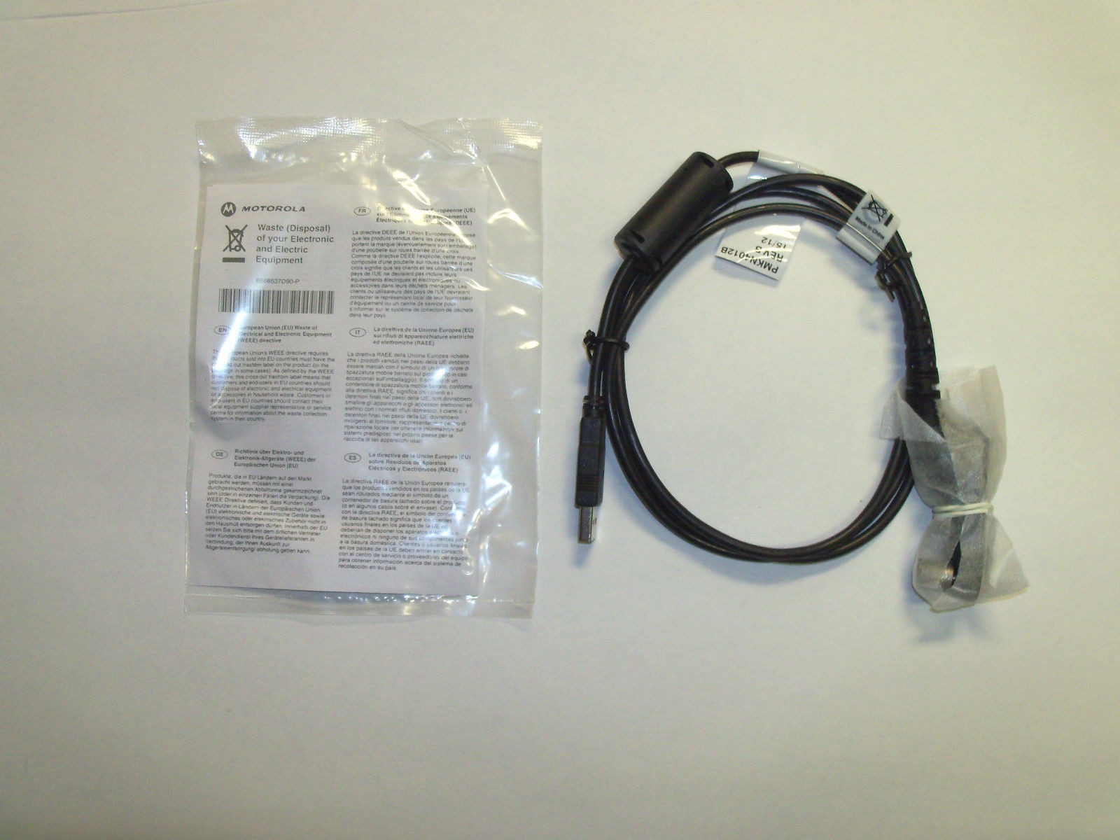 PMKN4012B Astro MotoTRBO OEM APX XPR Portable Programming Cable Factory Sealed