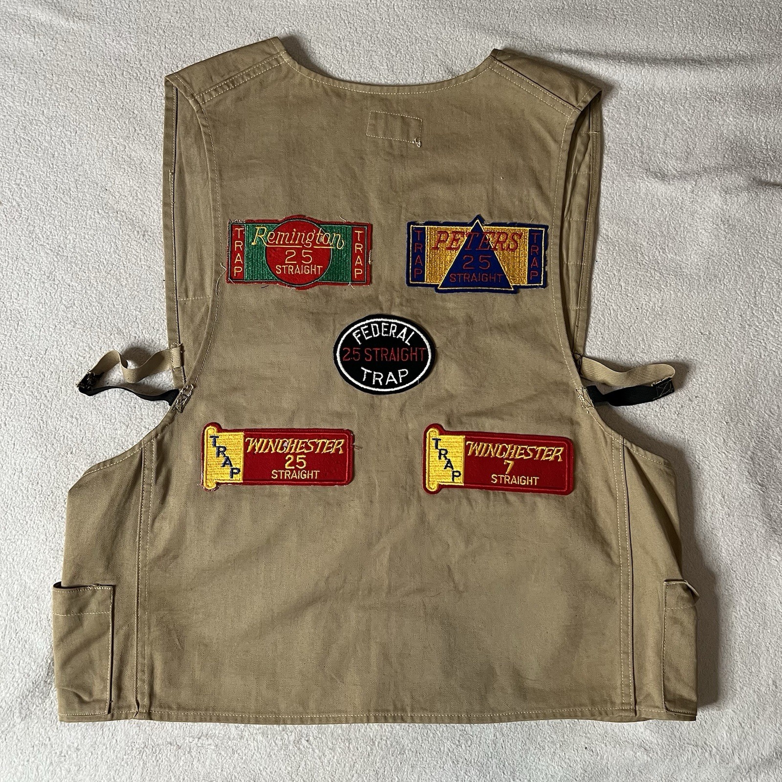 Vintage 1940's Utica Duxbak Shooting Hunting Fishing Game Canvas Vest w/ Patches