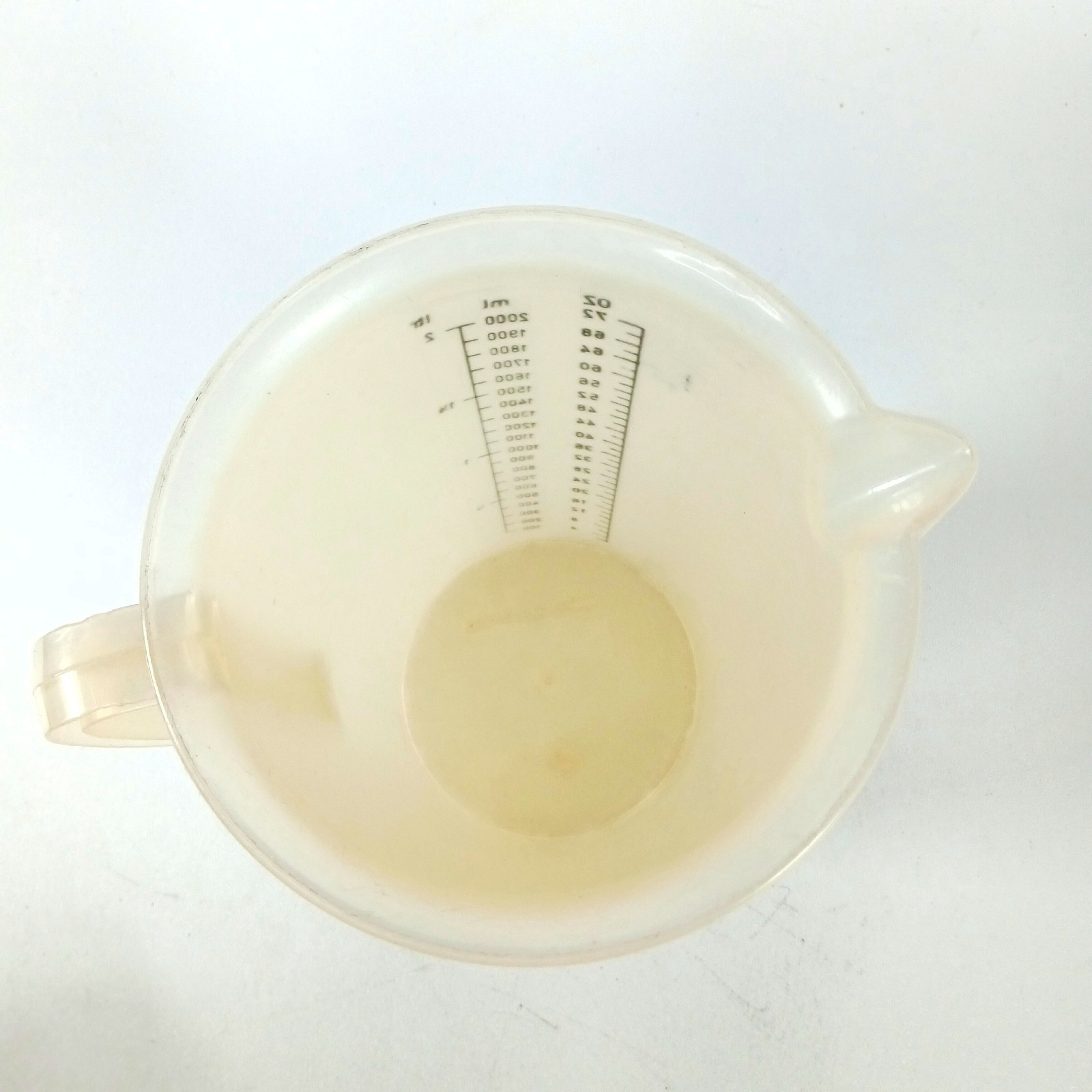 2 Ltr VITRI Heavy Duty Plastic Darkroom Beaker/Pitcher Germany 8" Tall