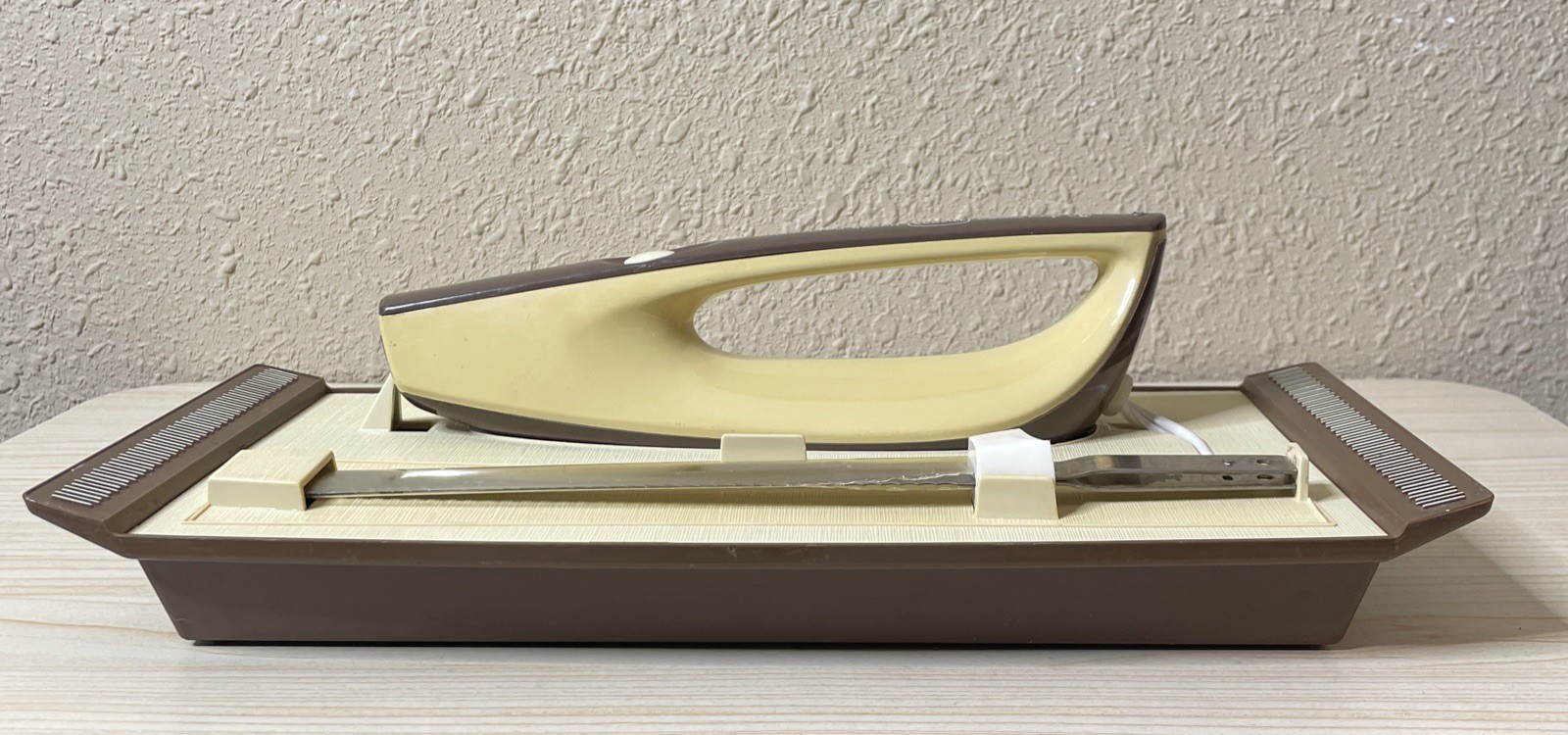 Hamilton Beach Scovill Electric Knife Model 354 Tested & Works Made In USA