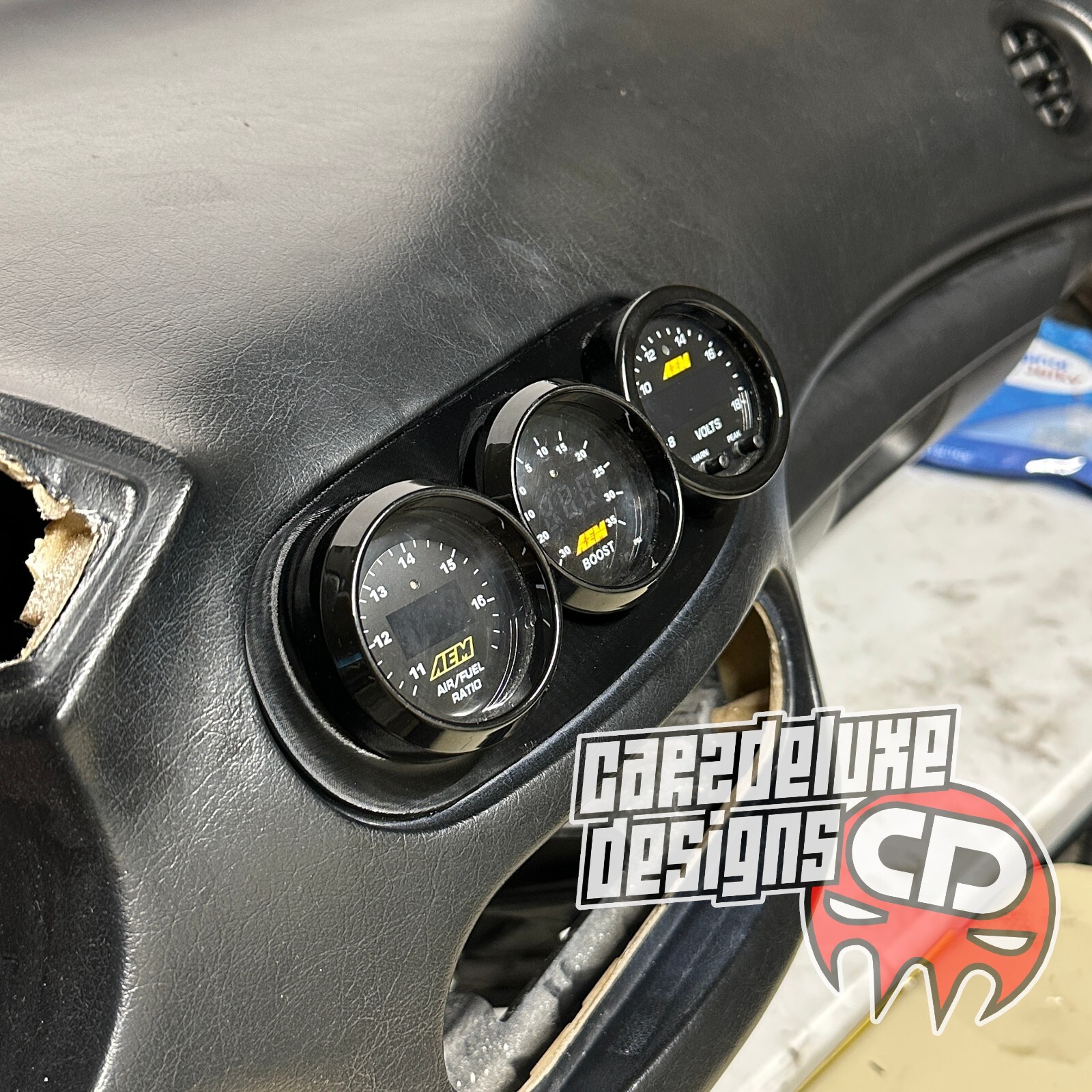 Triple gauge pod mount for 1992-1998 Del Sol replaces center vent