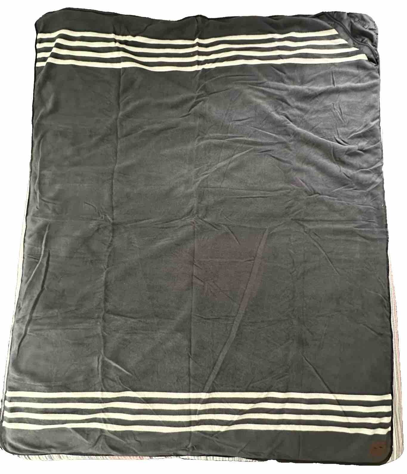 NEW Slowtide Bunker Black & White Striped Waterproof Camp Blanket 58"x72" Picnic