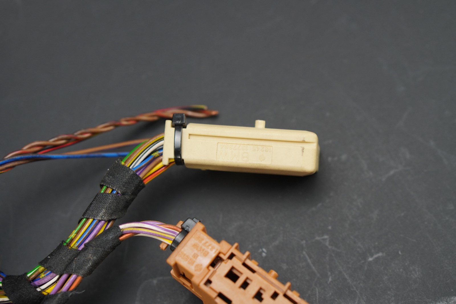 90-95 BMW E34 5 Series 525i Instrument Cluster Wire Harness Pigtail Connector