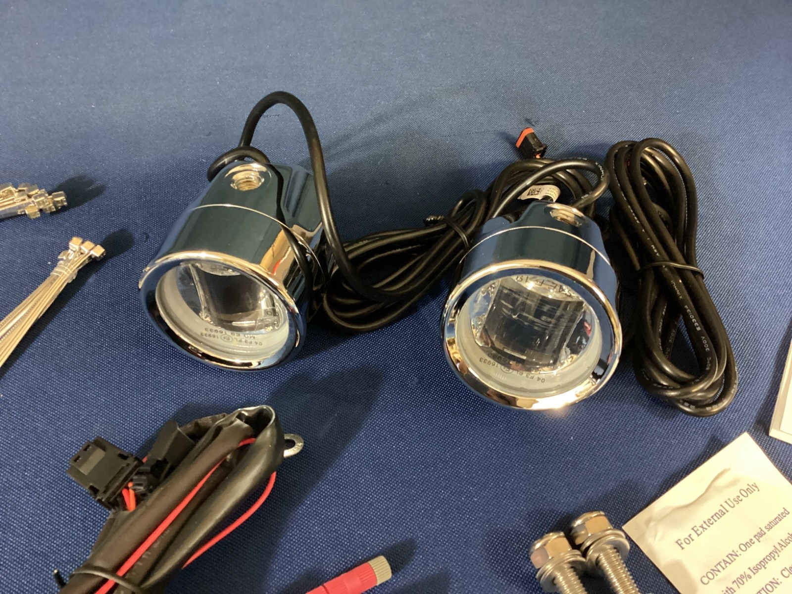 NEW Custom Dynamics ProBEAM LED Halo Fog Lights Chrome, PB-FOG-UNV-C *