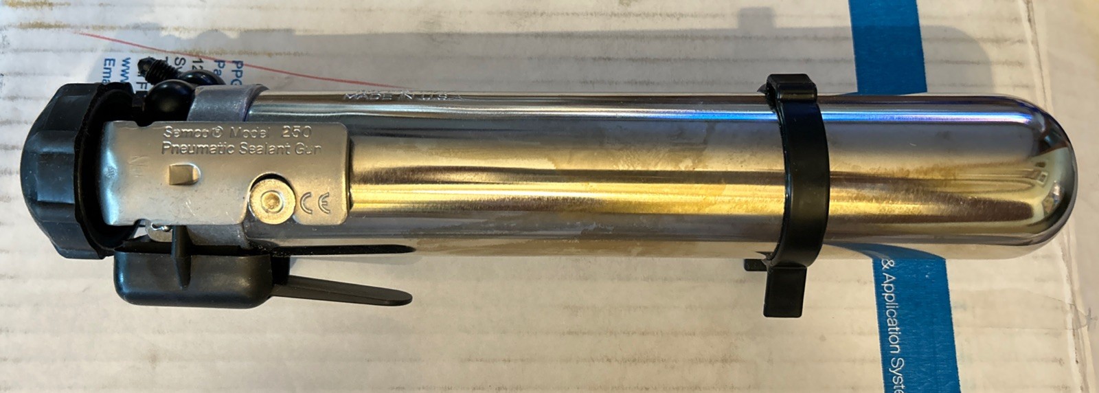 SEMCO Model 250 Pneumatic Sealant Gun. NEW IN BOX! FREE SHIPPING! 8A