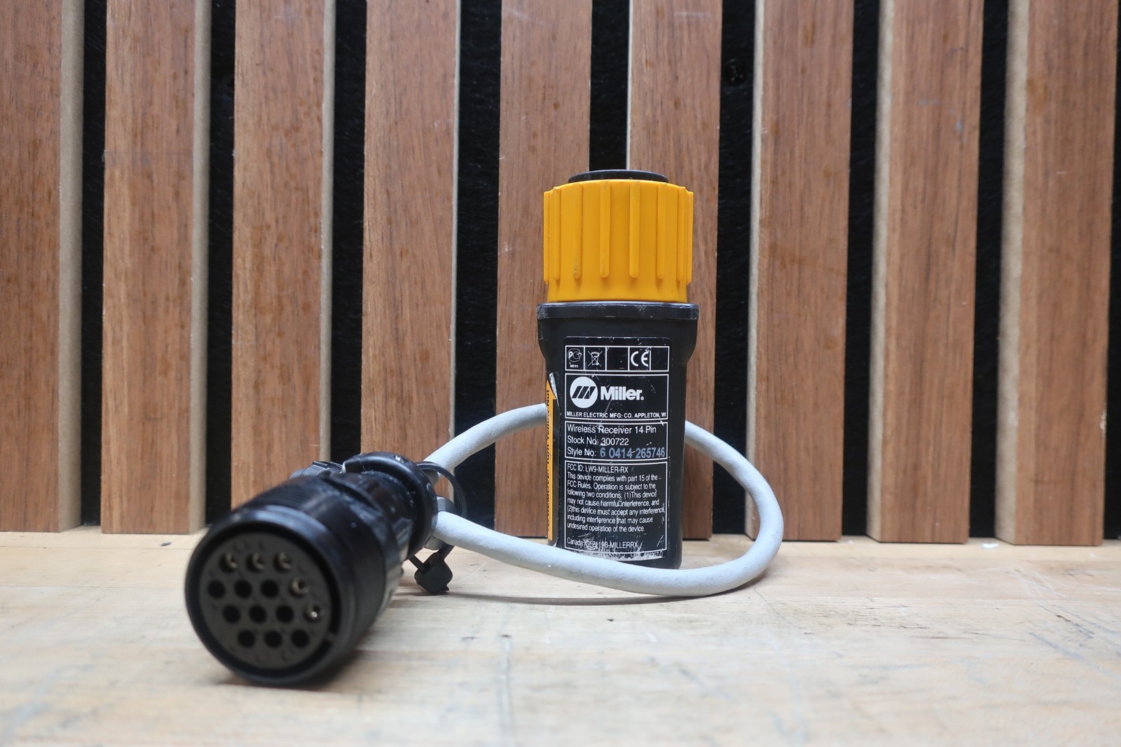 MILLER 300722 | Wireless Remote Receiver Module – 14-Pin