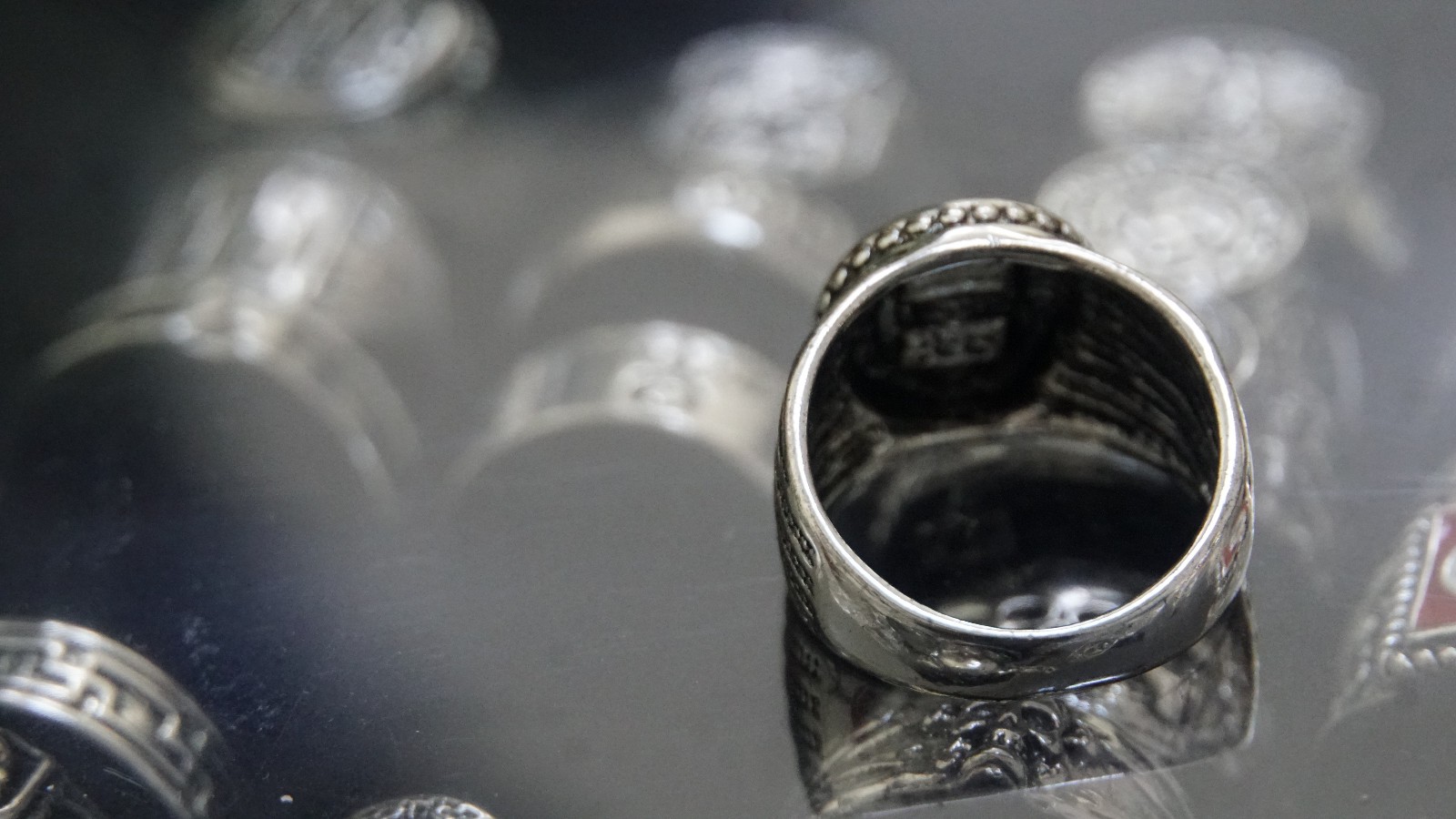 WW1  2 Veteran Commemorative  Ring