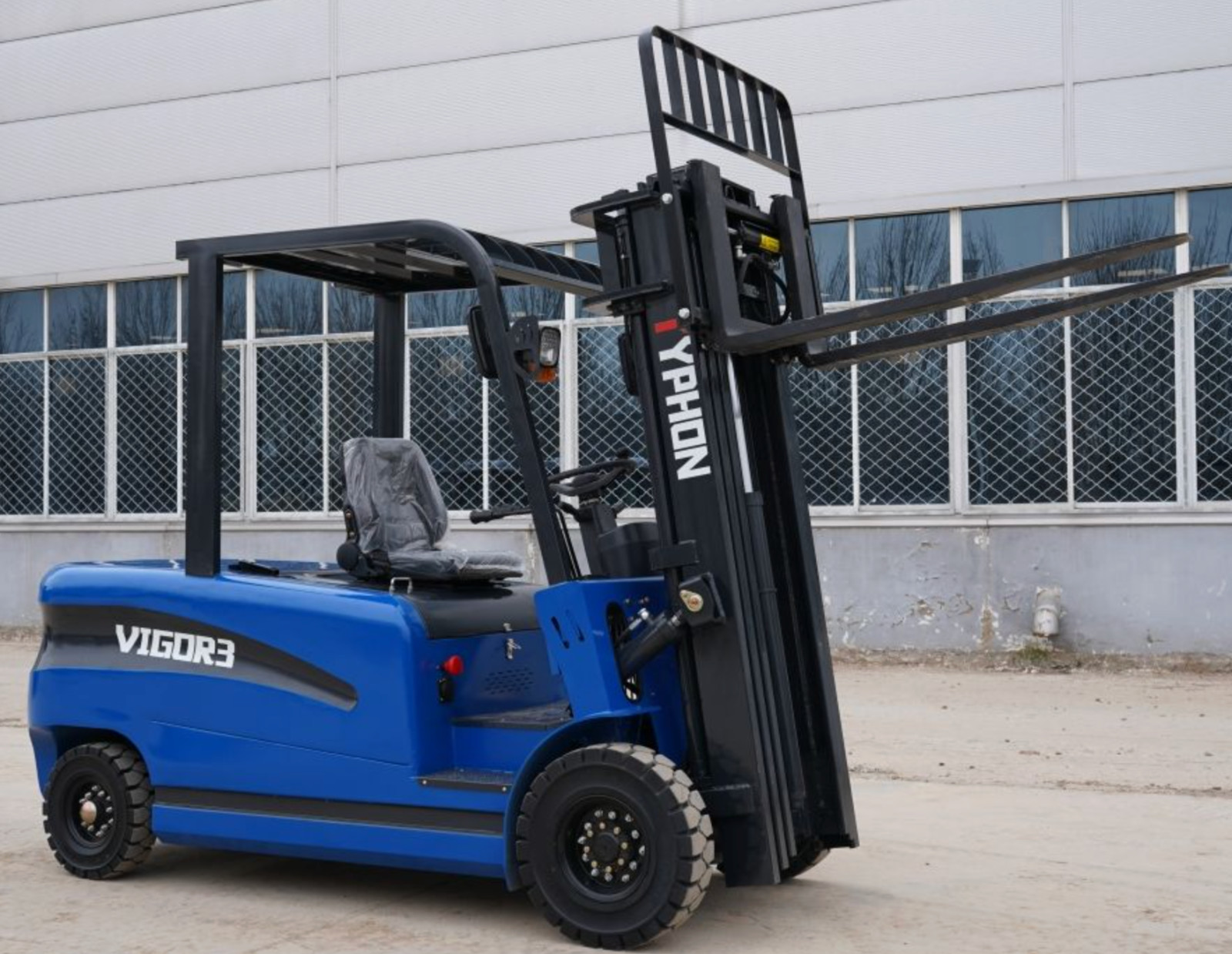 Brand New Electric Forklift 3 Ton Rated Capacity Lifter Truck USA w side shift