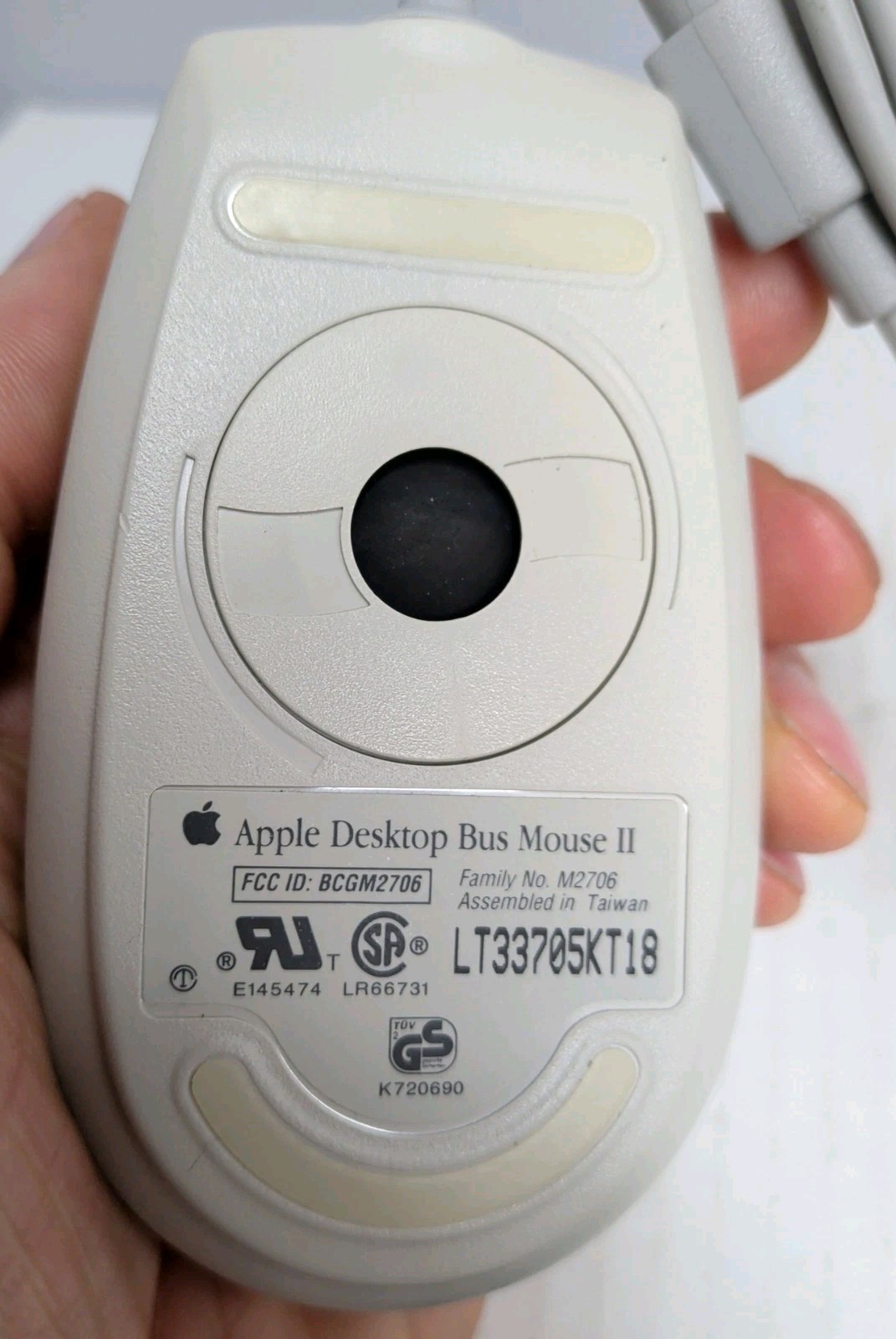 Vintage Apple Desktop Bus Mouse II ADB Beige M2706 for Macintosh A2