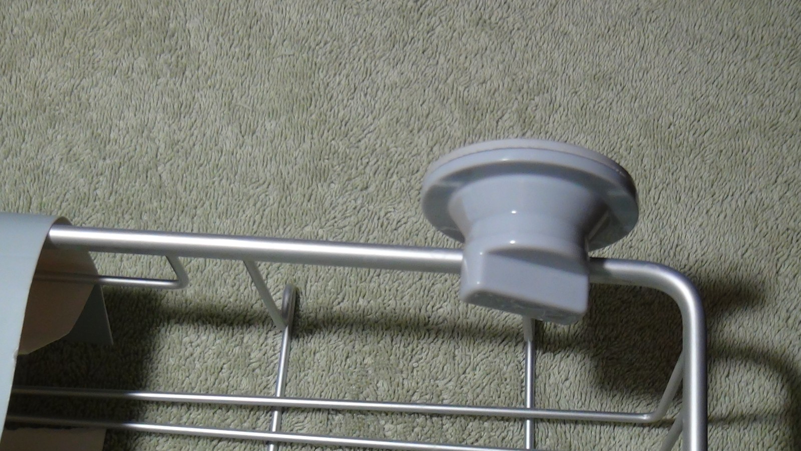 Design Rustproof Suction Shower Bathroom Basket Aluminum Silver 18"