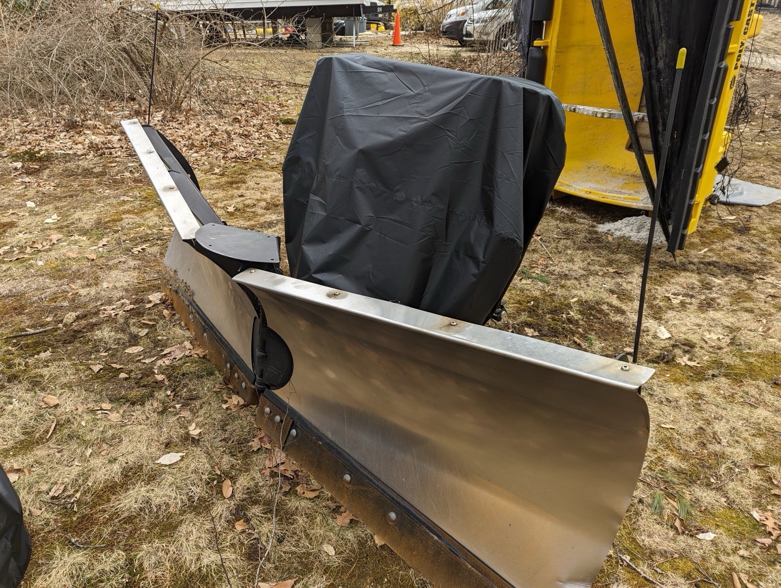 Plow Hydraulics Cover - Straps to Mounting Pins - Universal Fit - Free Shipping