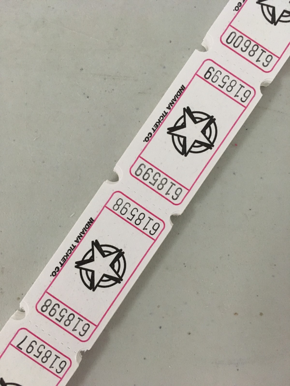 Star Raffle Tickets Package of 500 Single Stub 1/4 Roll Folded Flat Carnival