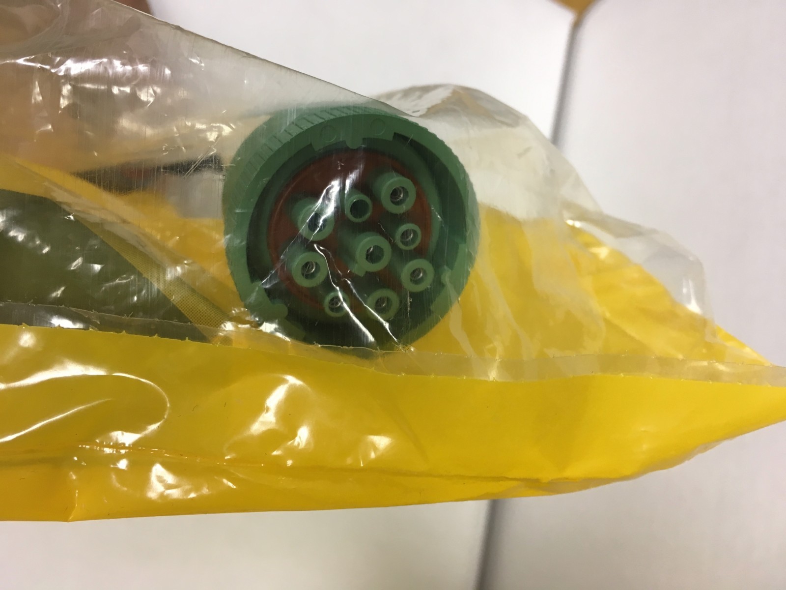 NEW - Genuine OEM CAT Caterpillar 9 PIN Cable Adapter Truck Engine 507-1011