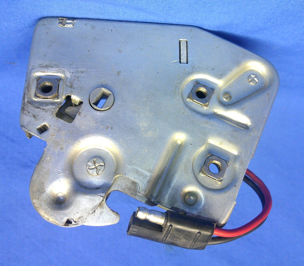 Vintage NOS 1968-76 Lincoln Continental Mark IV Power Trunk Lid Latch Release