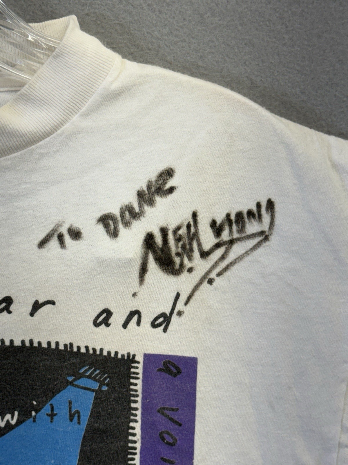 Neil Young T-SHIRT Size Large L SOLO Tour 1989 VERY RARE Brockum