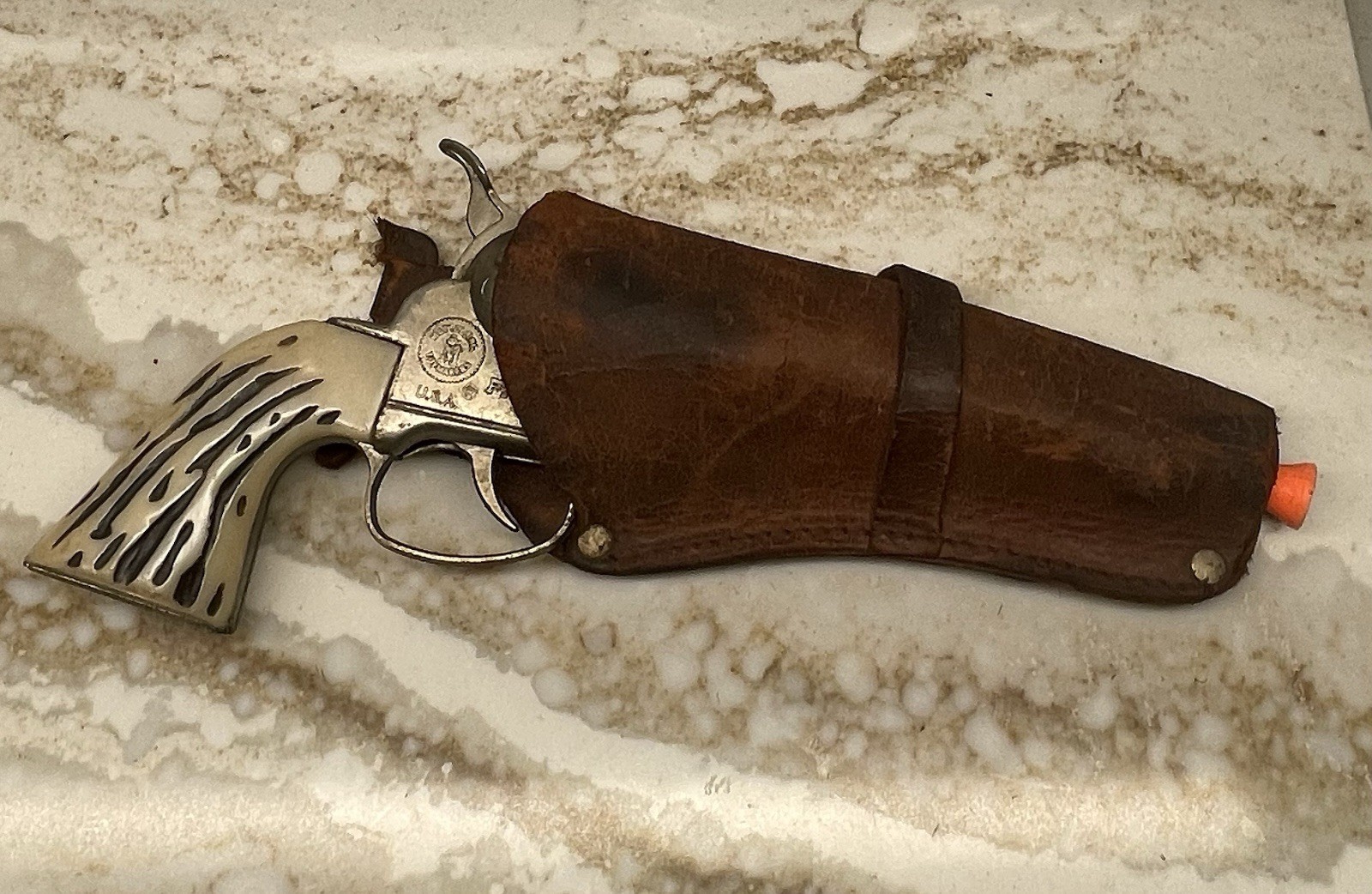 1960s VTG Mattel Fanner 50 Toy Cap Replica Gun Used Leather Holster MADE IN USA