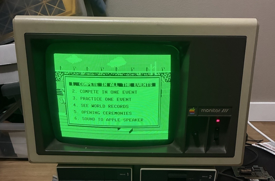 Apple Monitor III - A3M0039 - Tested/Working