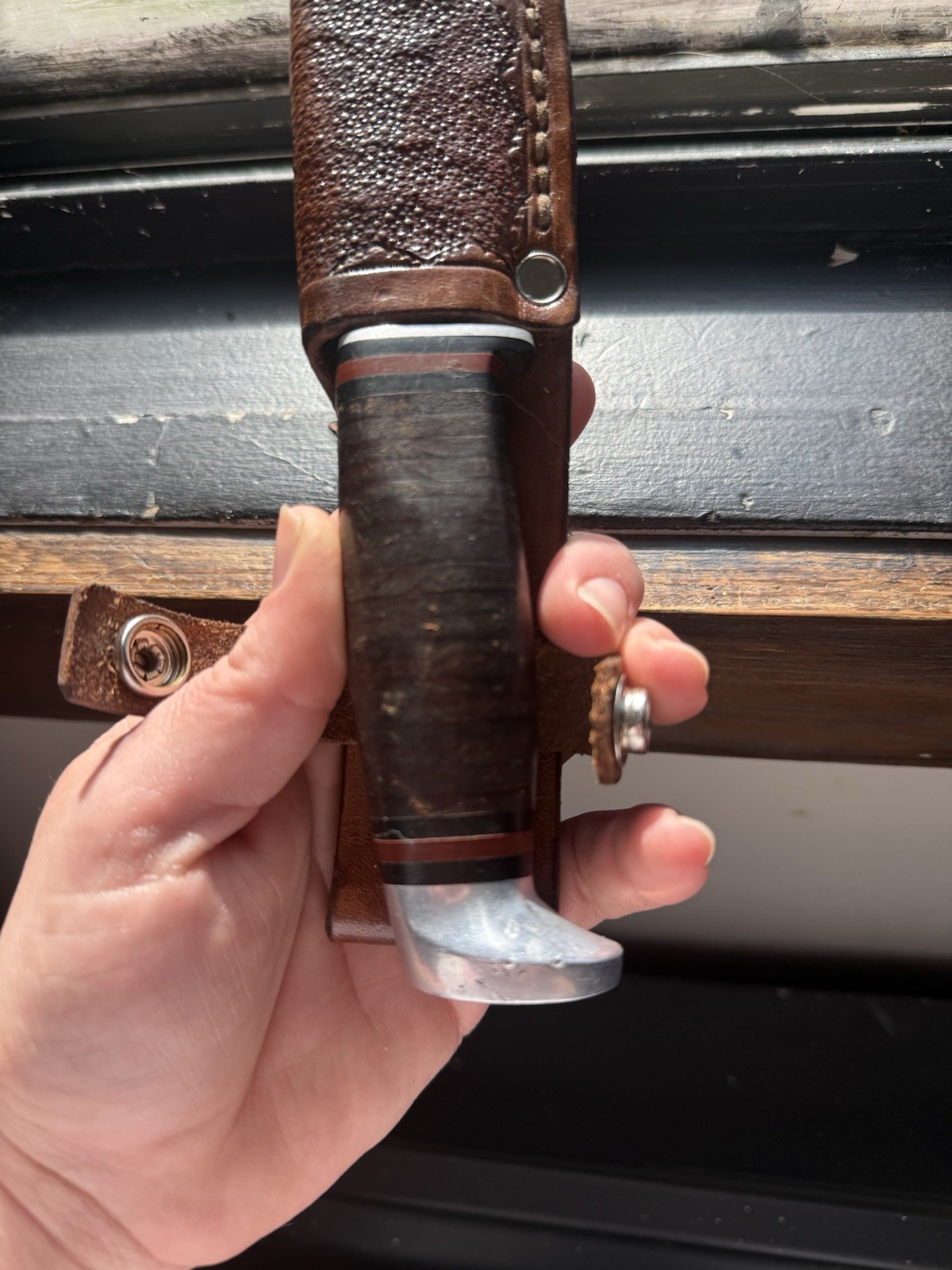 Case Vintage 5" Clip Point Fixed Blade Hunting Knife Leather Handle w/ Sheath