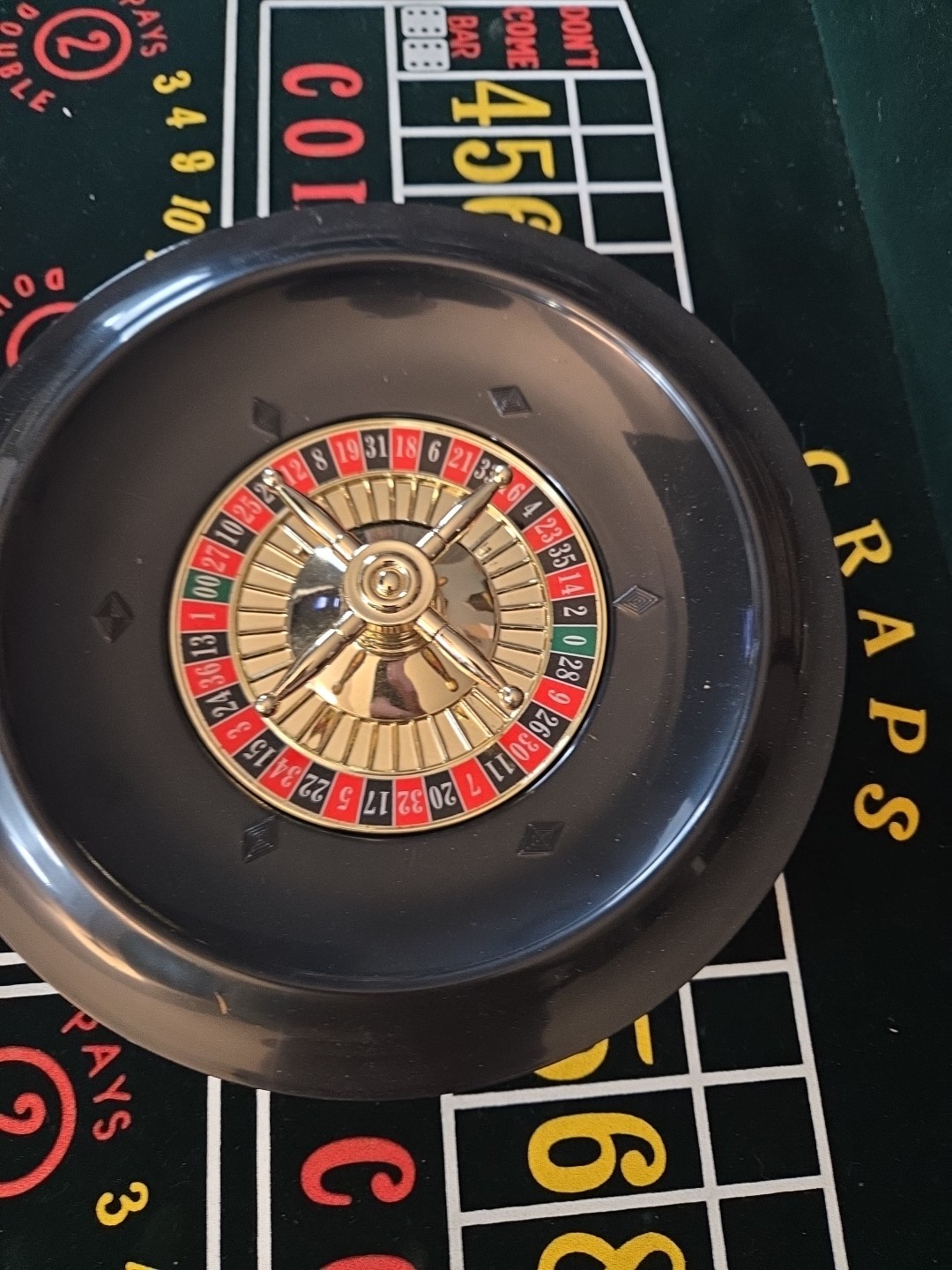 Home Casino Game Boards 26"×18" Craps Blackjack Roulette & Poker Chips Cards