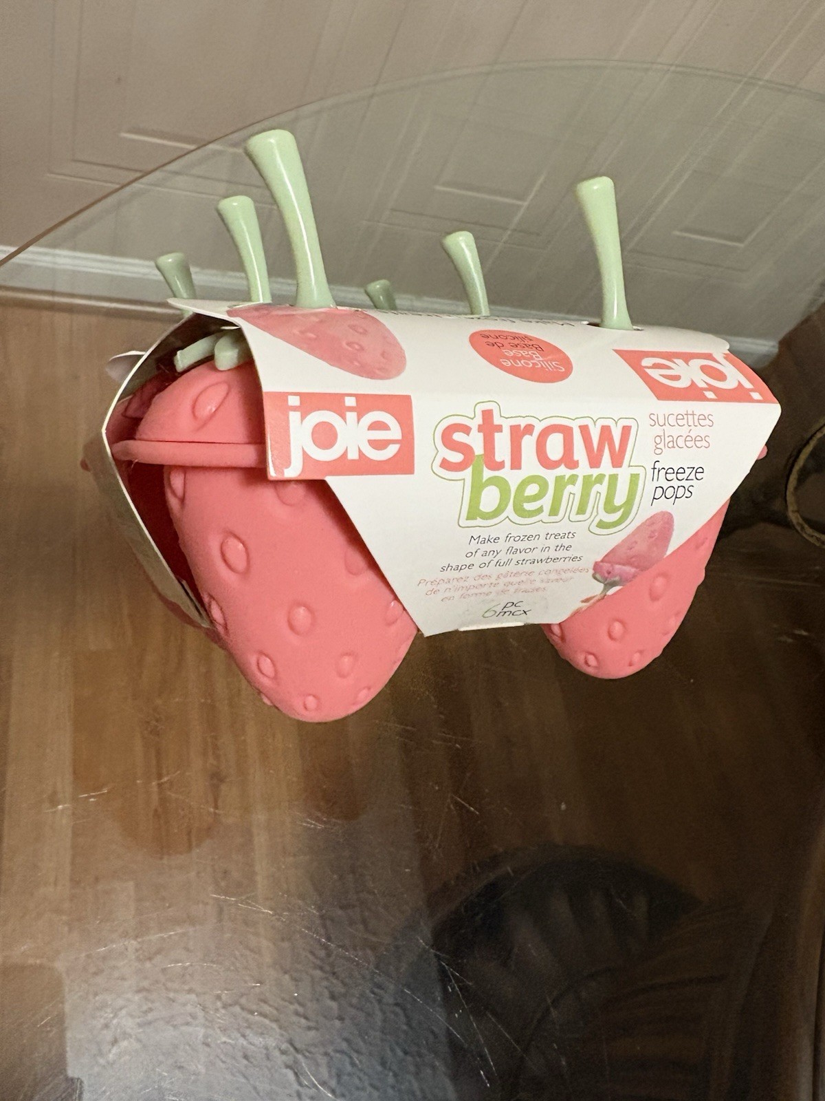 JOIE  STRAWBERRY 🍓 SHAPED FREEZE POPS (MAKES 6)