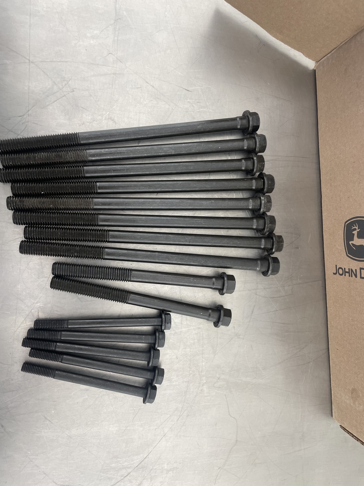 John Deere HD BOLT KIT RE521108