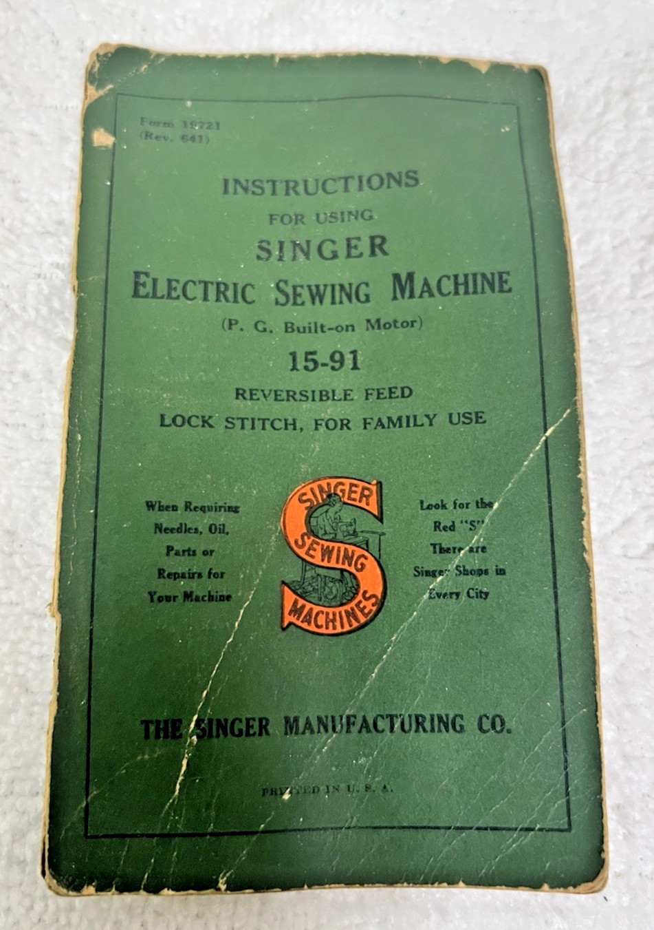 Singer Electric Sewing Machine Built on Motor 15-91 Instruction Booklet 1941