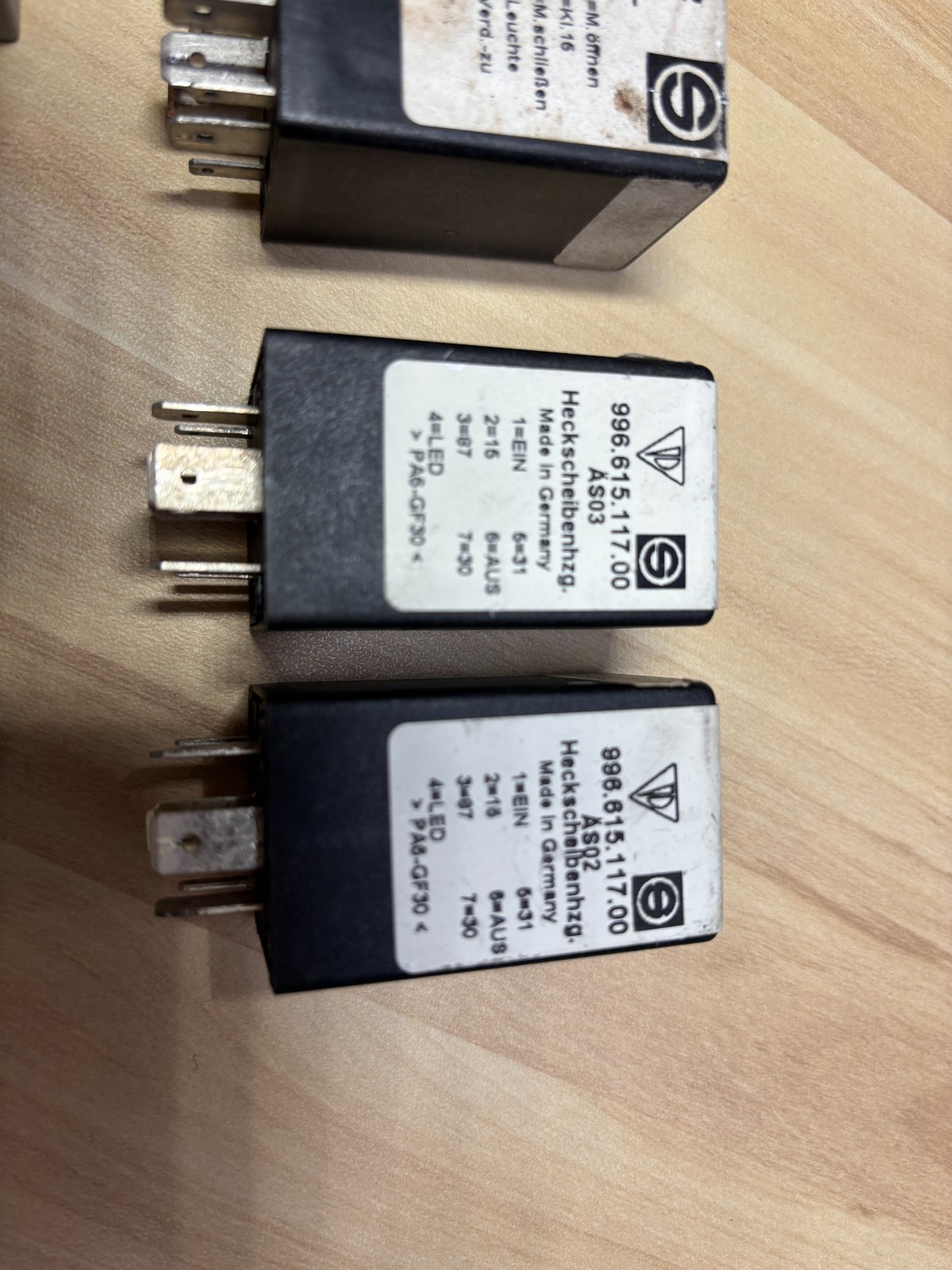 996 911 986 Boxster Miscellaneous Porsche Electrical Relays