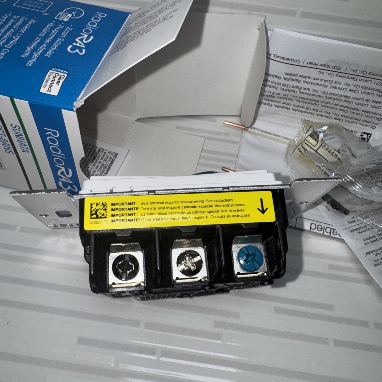 Lutron RRST-8ANS-WH Sunnata LED RA3 RadioRA 3 SWITCH