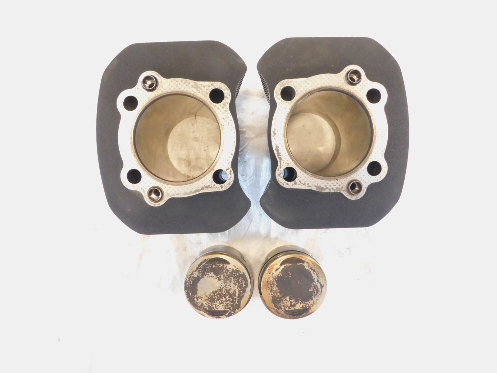 Harley Davidson Sportster 1200 48 Forty-Eight Engine Cylinders Barrel & Pistons