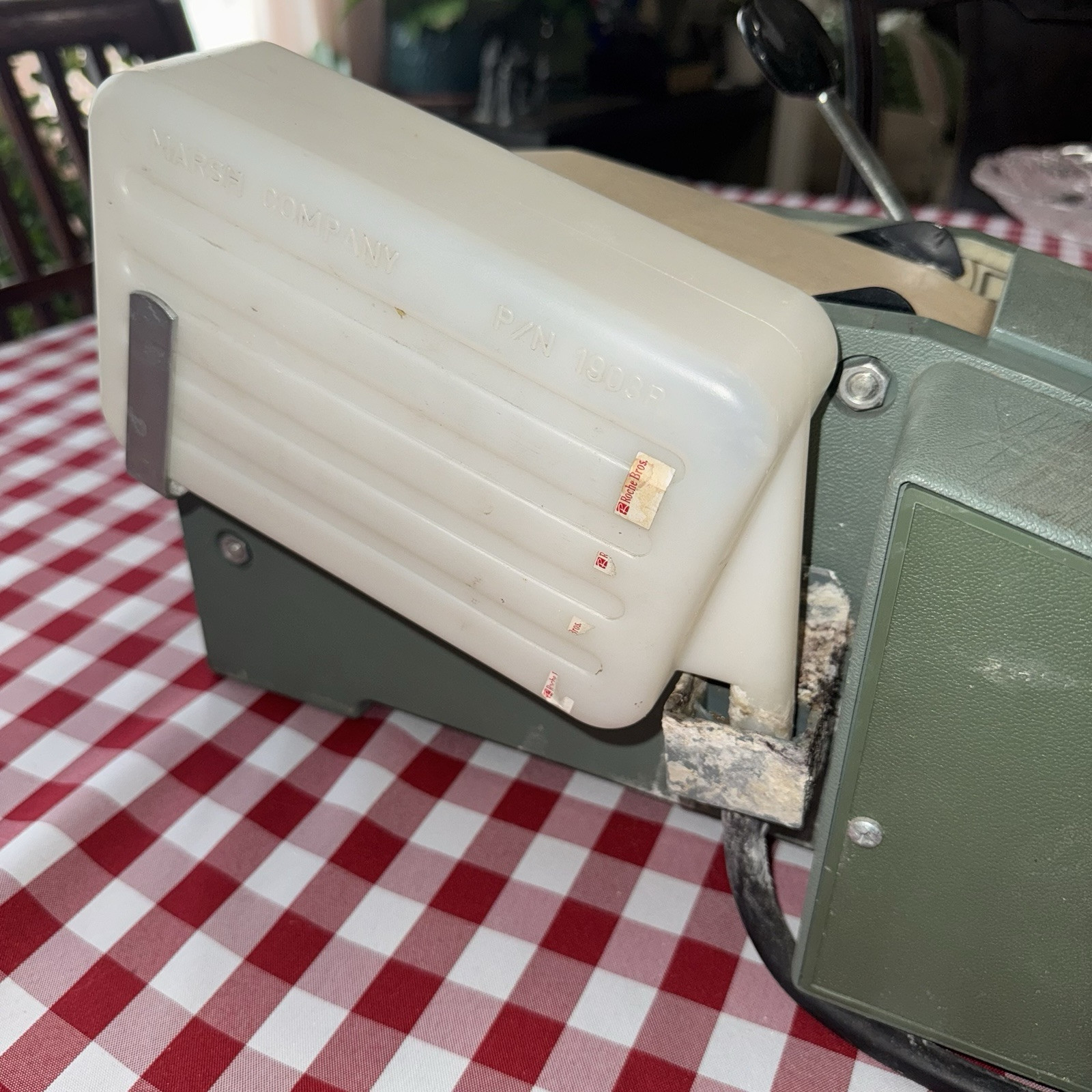 Marsh Gummed Tape Dispenser Model 5HT Hand Taper + 4 Rolls Of Tape