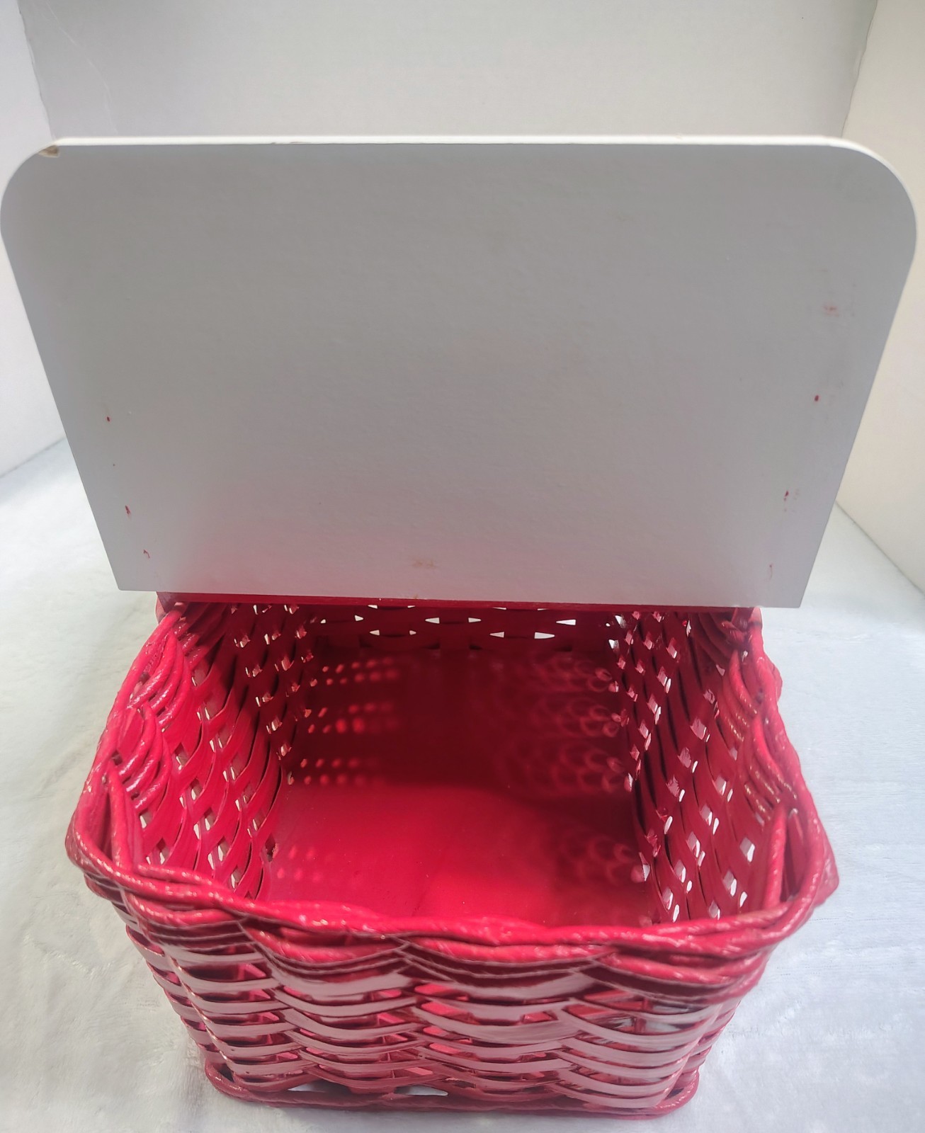 Red UTZ Quality Foods Inc Potato Chips PA Advertising Basket 12.5"x9.5"x8.5"