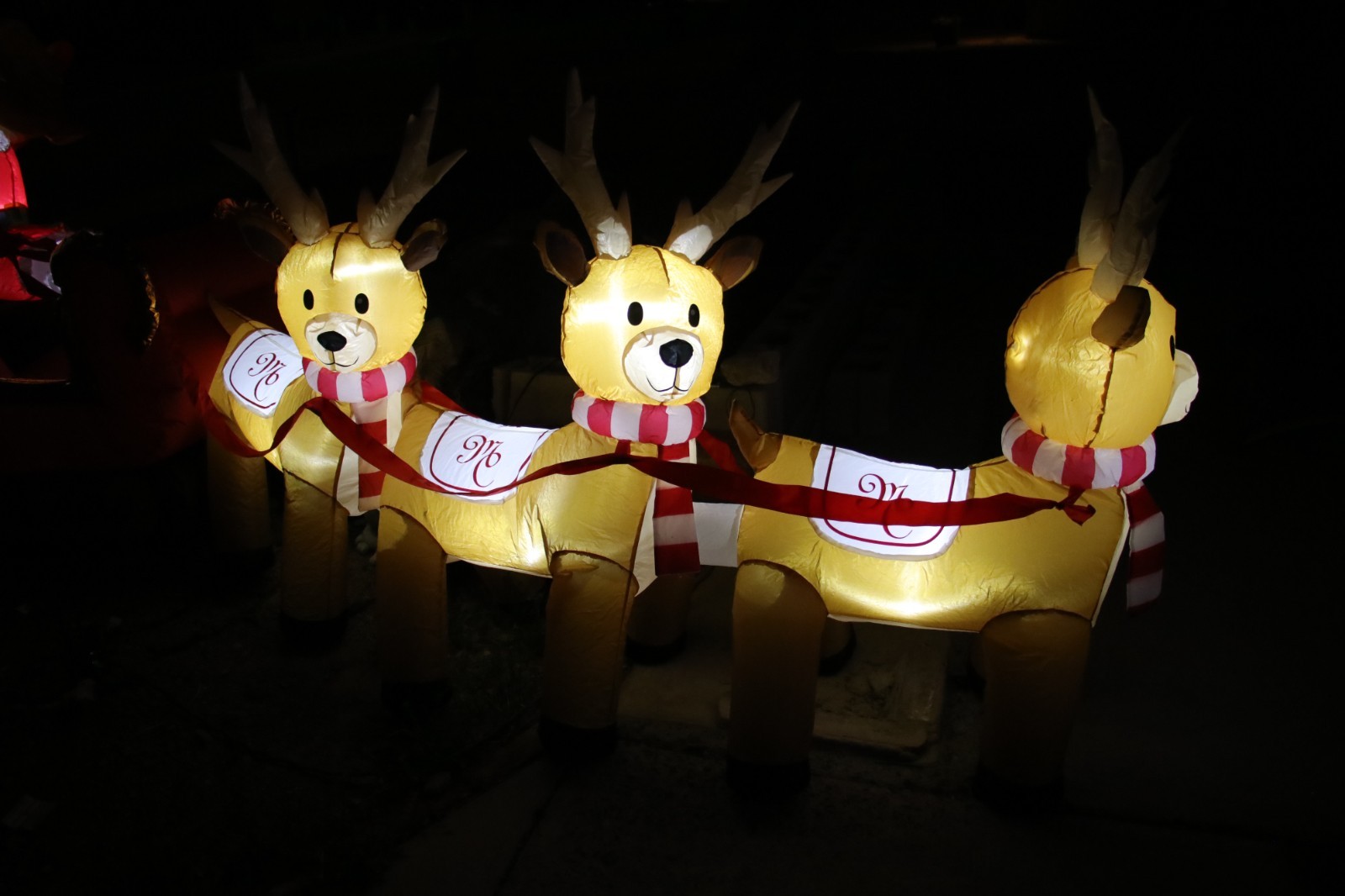 Mariah Carey 12ft Christmas Inflatable Santa Sleigh +3 Reindeer Outdoor -RETIRED