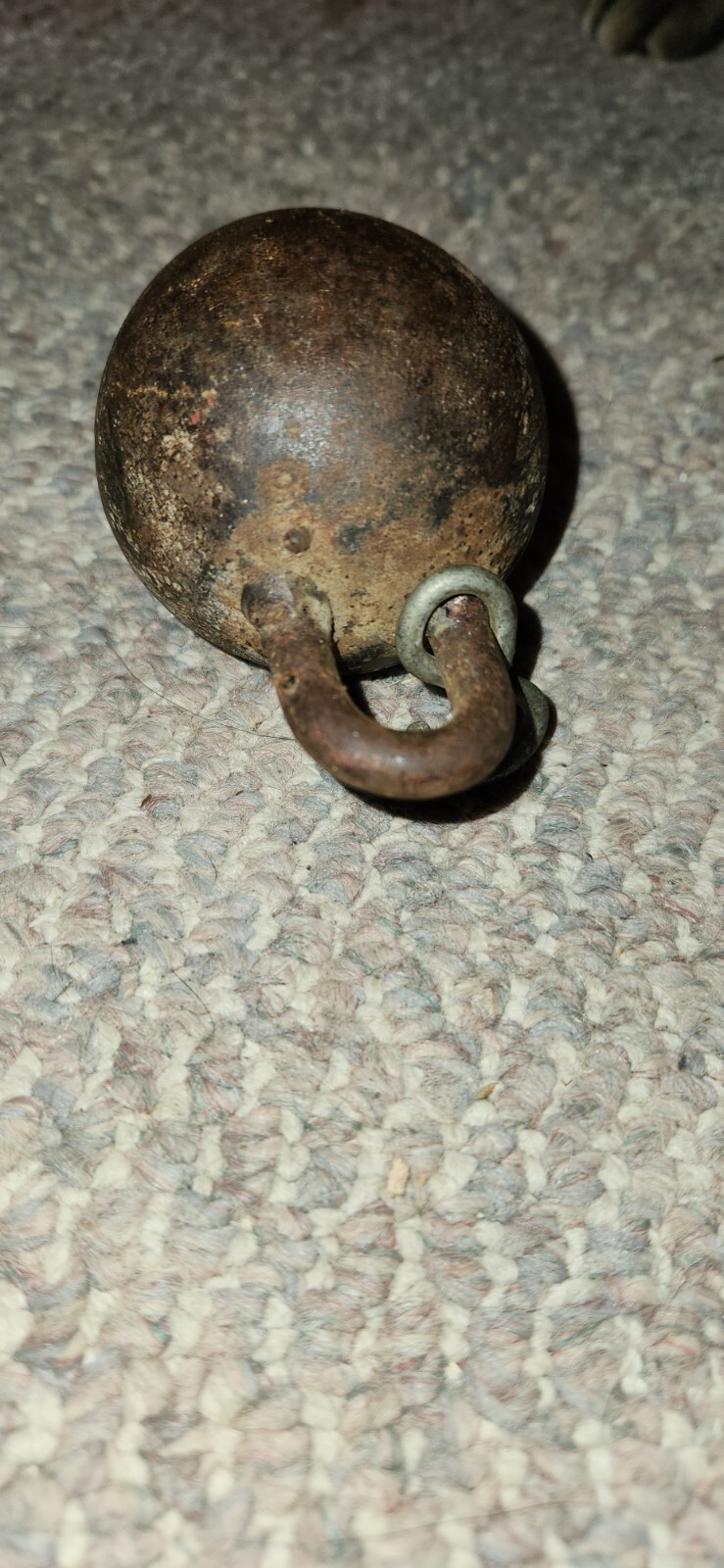 2 Vintage 2.5 Pound Cannon Balls ?Civil War? Era Unknown Collectible Decoration