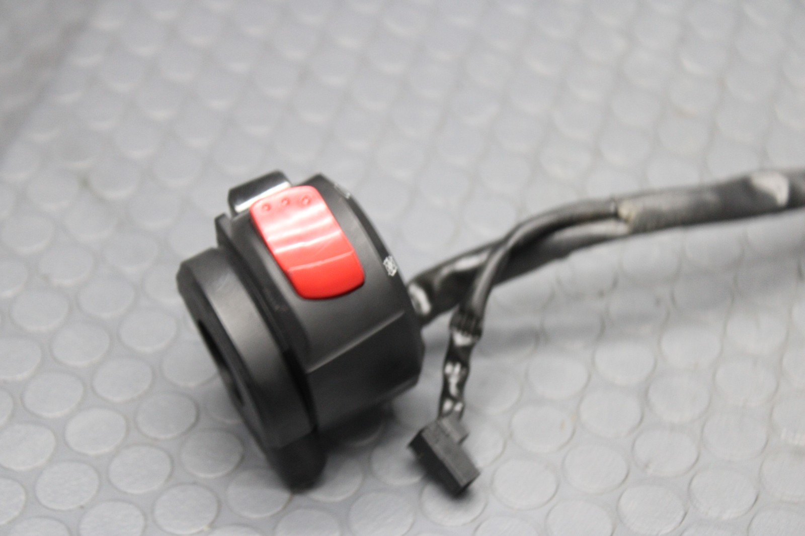 2011-2025 Suzuki GSXR600 GSXR750 Right Control Switch