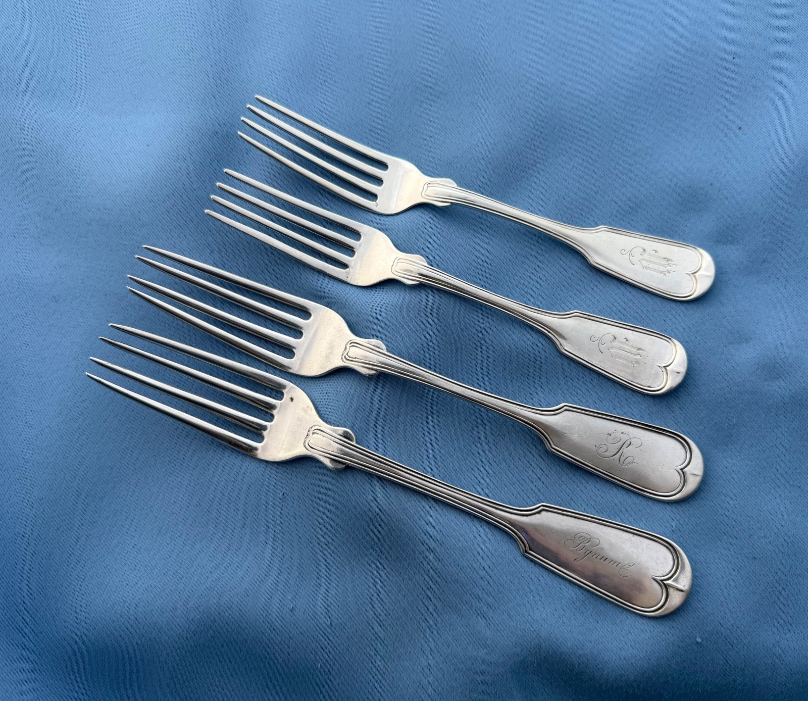 Lot of 4 Coin Silver Forks 2 Dinner,2 Salad,Mixed Makers Mono 191 Gr